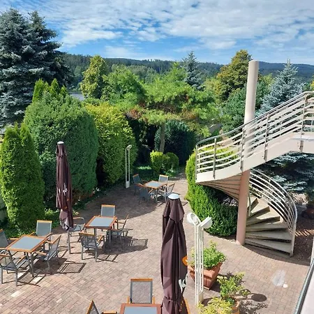Vltava Hotel 4*
